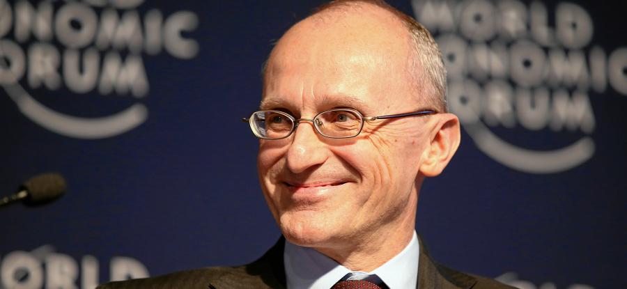 Andrea Enria dell'Eba a Davos nel 2015 - orum Debate: Global Financial Stability: Enria Andrea Andrea Enria, Chairman, European Banking Authority, London is captured during the Forum Debate 'Global Financial Stability' at the congress centre during the Annual Meeting 2015 of the World Economic Forum in Davos, January 21, 2015. WORLD ECONOMIC FORUM/swiss-image.ch/Photo Monika Flueckiger (CC BY-NC-SA 2.0)